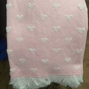 NWT Pink Kitchen Towel With White Heart (1)